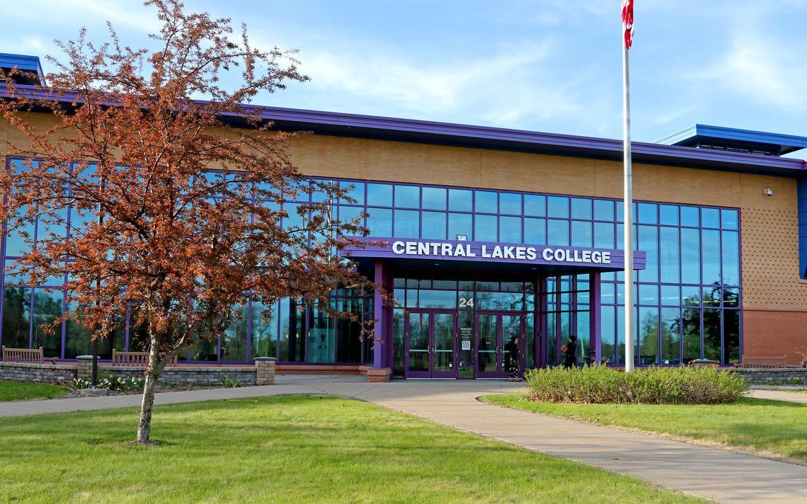 Central Lakes College Entrance Exterior